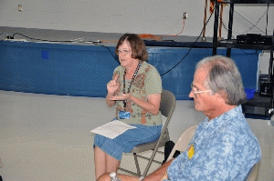 DSC_0105a.jpg (143814 bytes)