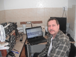 DSCF0134.JPG (6028404 bytes)