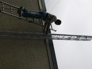 PC220249.jpg (1902798 bytes)