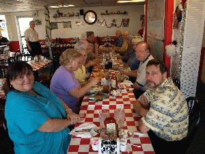 PC280463.jpg (2155290 bytes)